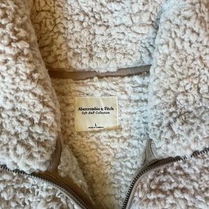 Abercrombie Sherpa Quarter Zip